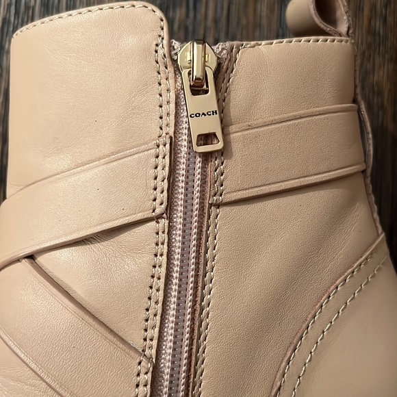 Coach Nadia Boot - Picture 7 of 12
